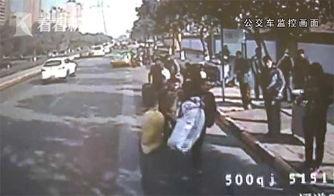 广西事件爆料是真的吗视频,广西事件爆料视频真实性揭秘 第3张 广西事件爆料是真的吗视频,广西事件爆料视频真实性揭秘 第3张